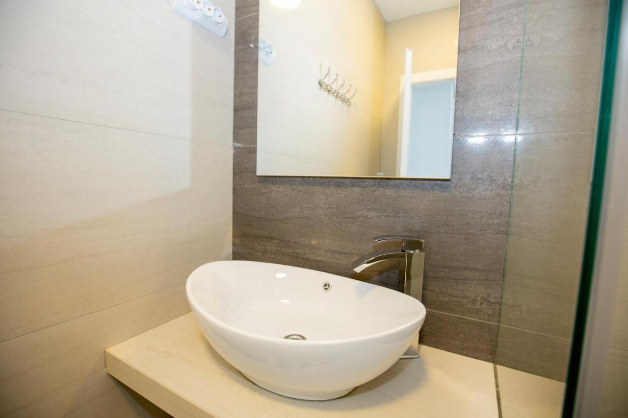 Mayana Apartamento Cesarica Exterior foto