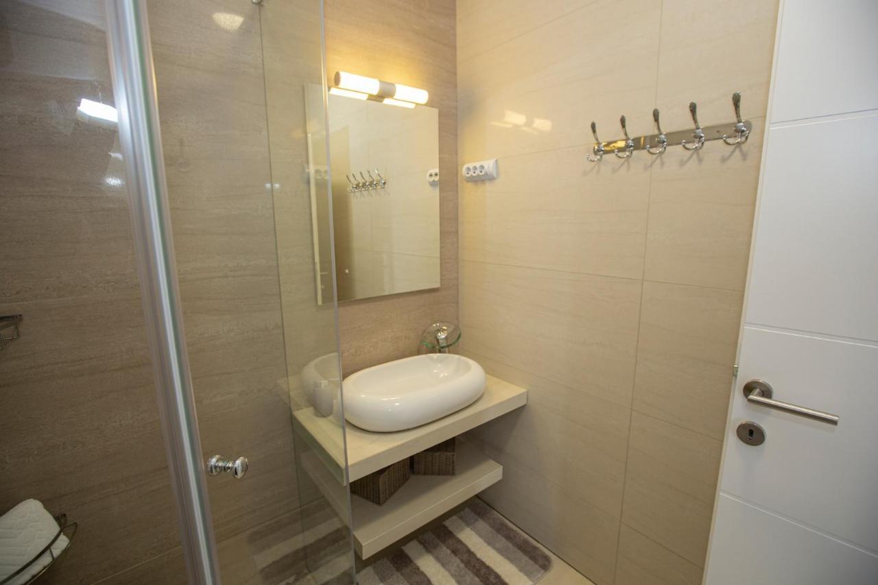 Mayana Apartamento Cesarica Exterior foto